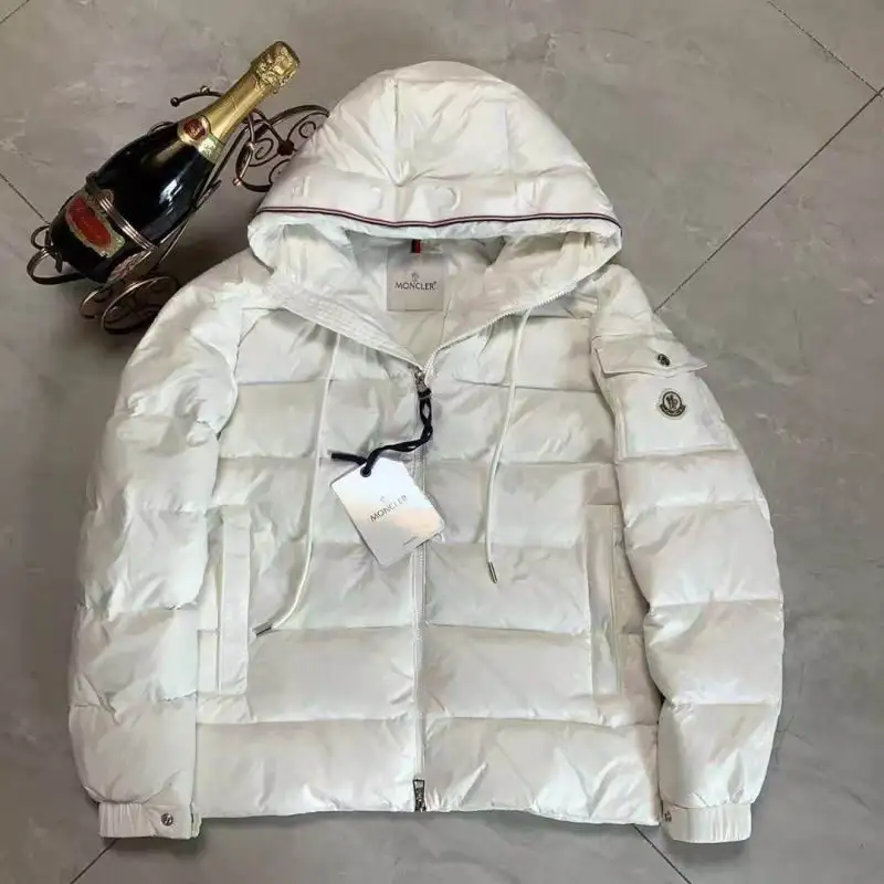 Moncler sz1-5 8qx94
