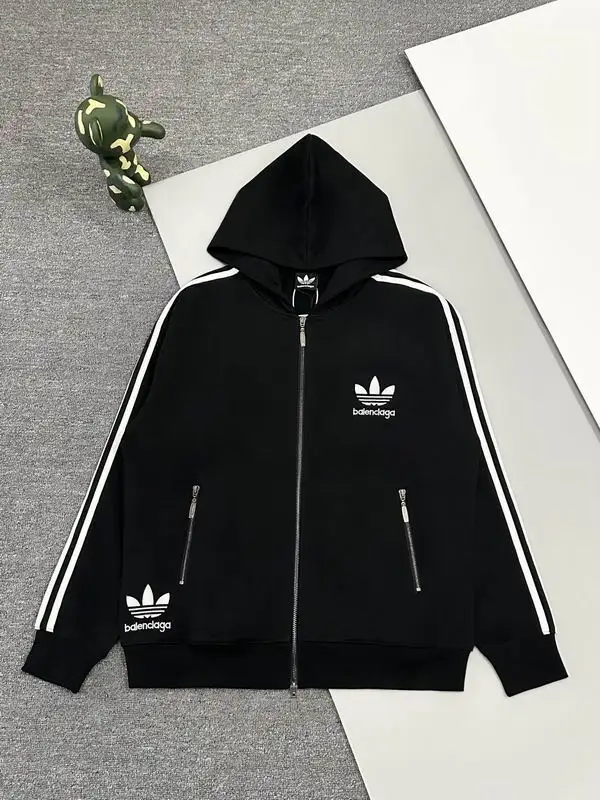 Balenciaga XS-L m6tx02