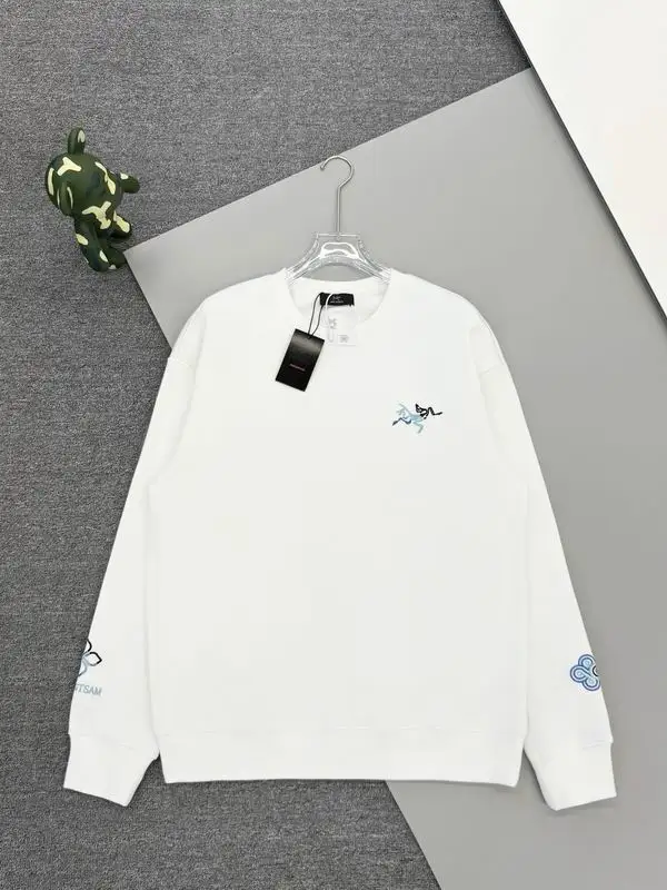 Arcteryx S-XL m6tx02