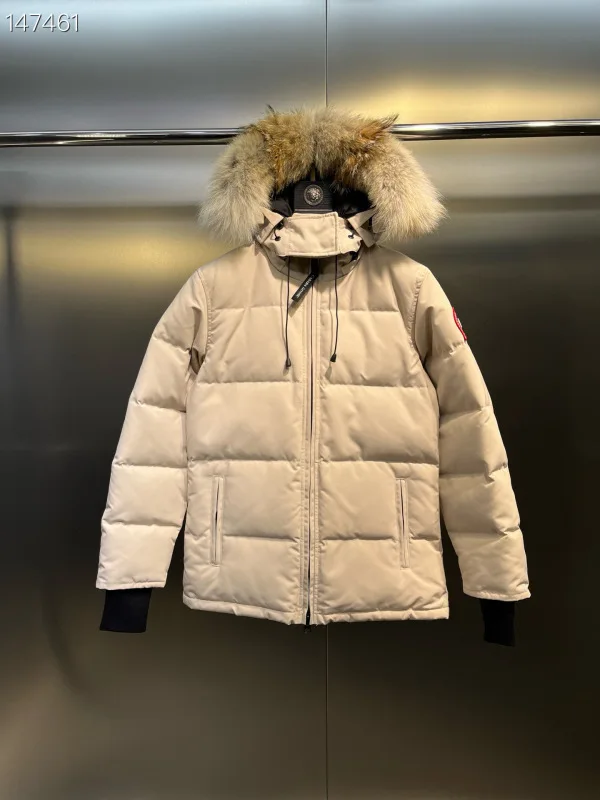 Canada Goose XS-XL 26yr77