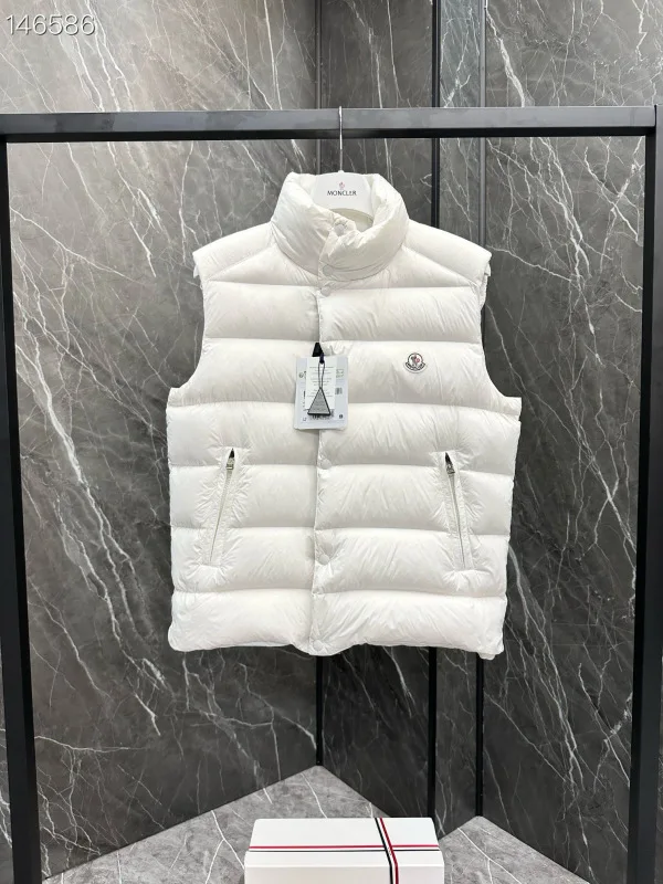 Moncler sz1-6 26yr15