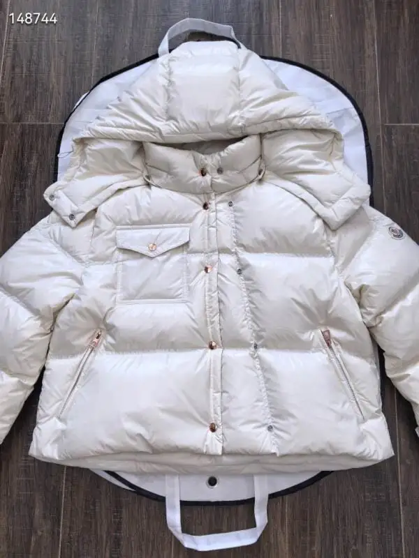 Moncler sz0-3 26yr23