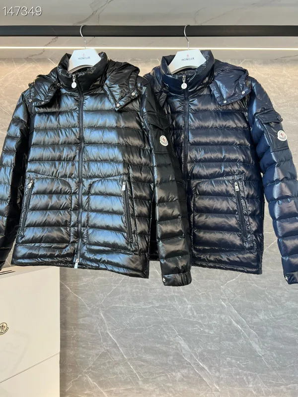 Moncler sz1-5 26yr85