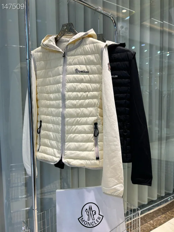Moncler S-XL 26yr141