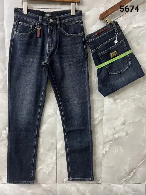 Gucci sz30-40 8qx5674