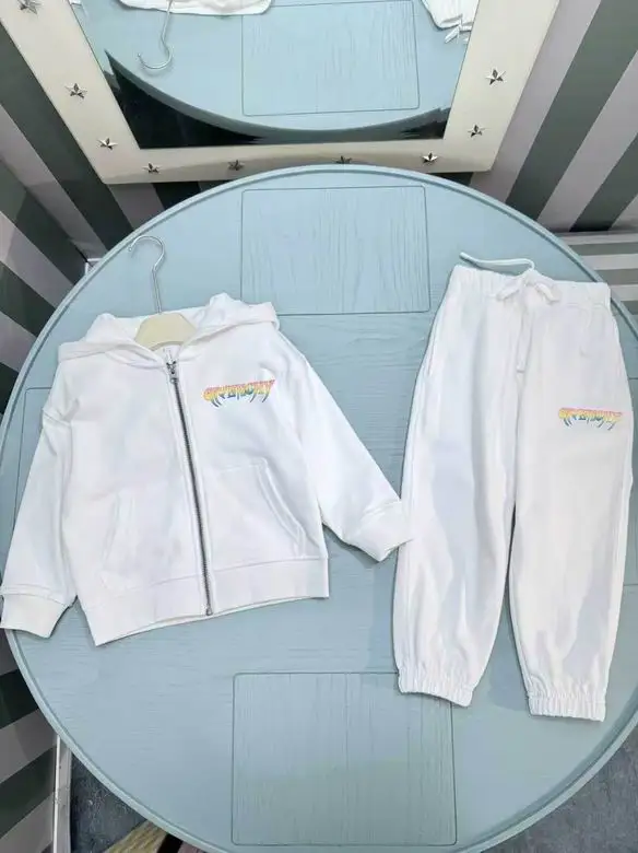 Givenchy sz110-150 08