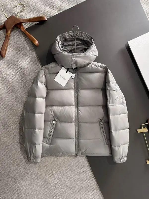 Moncler sz1-5 dltx23