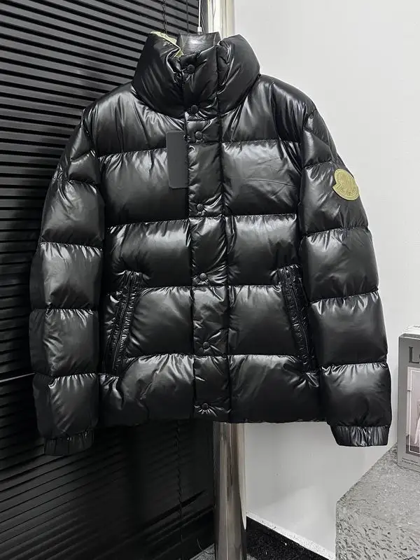Moncler sz1-5 xetr34