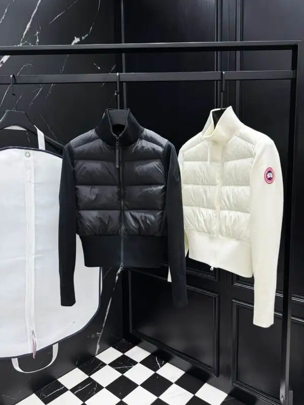 Canada Goose S-XL 26yr93