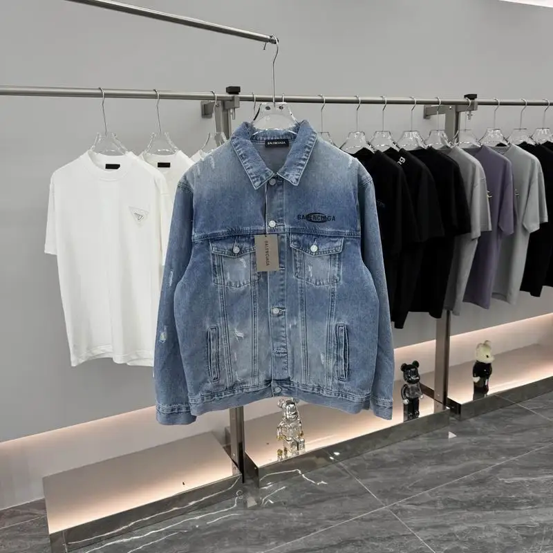 Balenciaga S-XL hgntx09