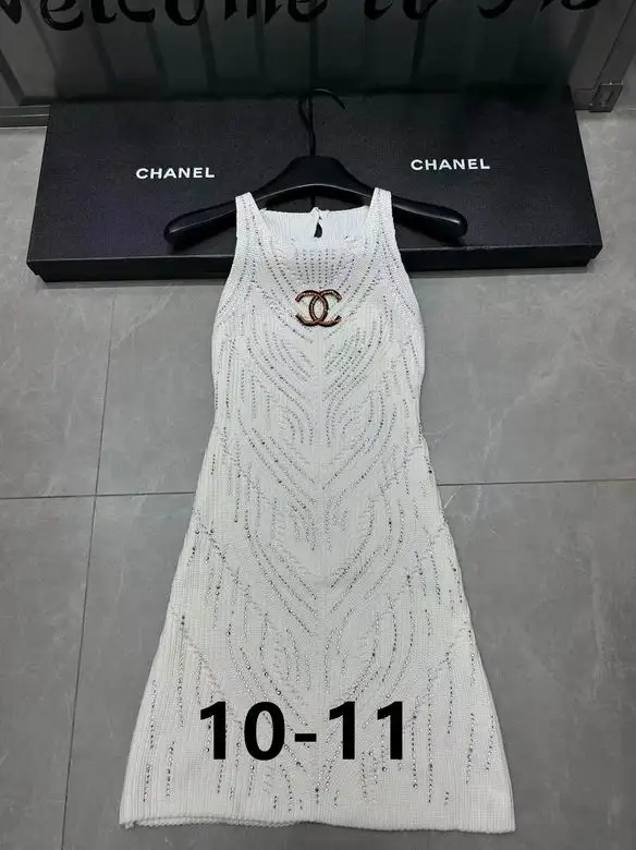 Chanel S-XL 163