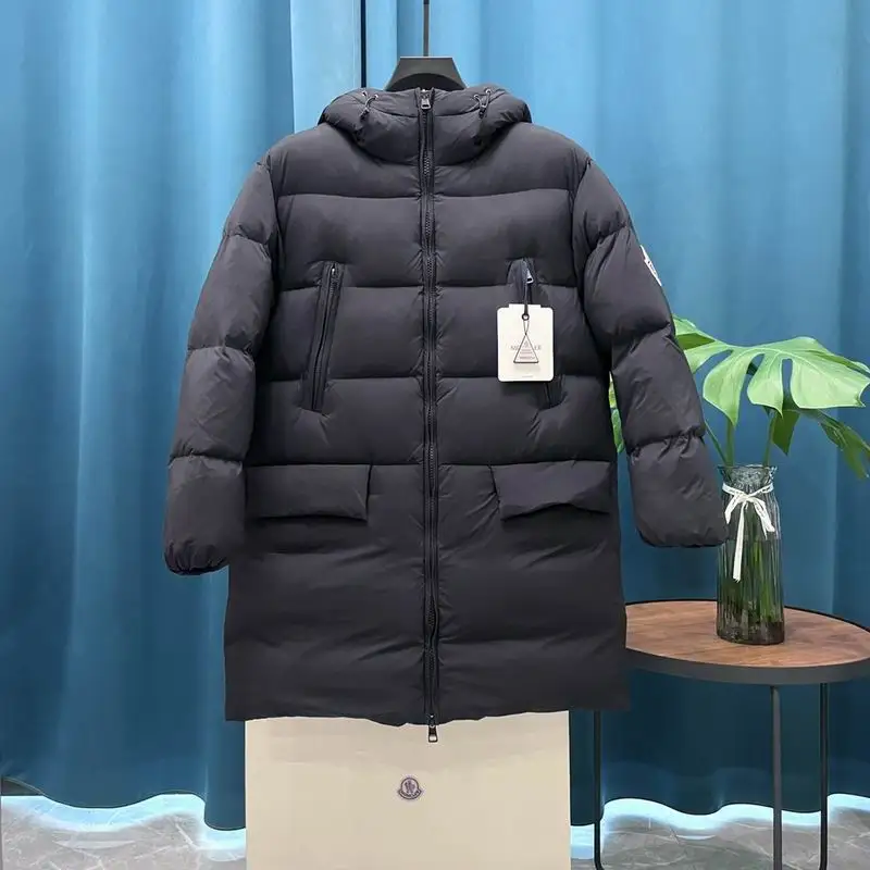 Moncler sz0-3 xetr138