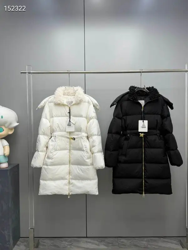 Moncler sz1-3 26yr310