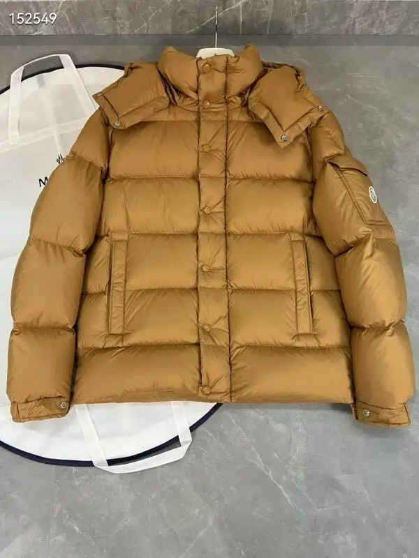 Moncler sz1-4 26yr347
