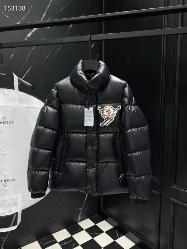 Moncler sz1-5 26yr353