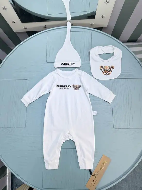 Burberry sz0-3 3-6 6-9 9-12 12-18 18-24 175