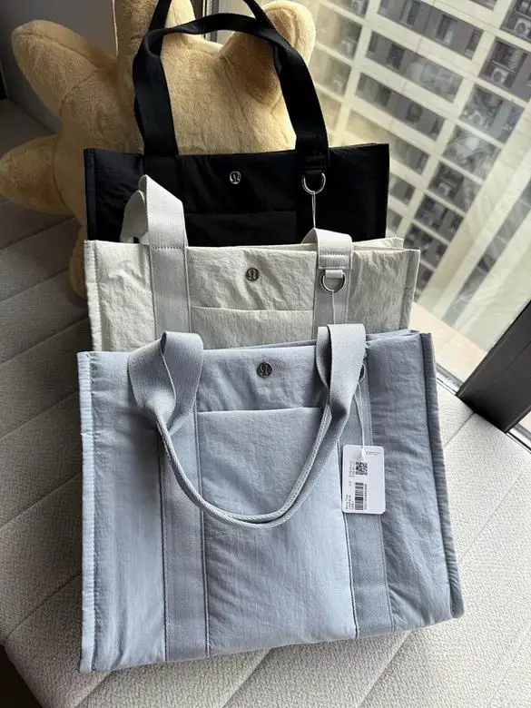 Lululemon 57x15x29cm 3C YD