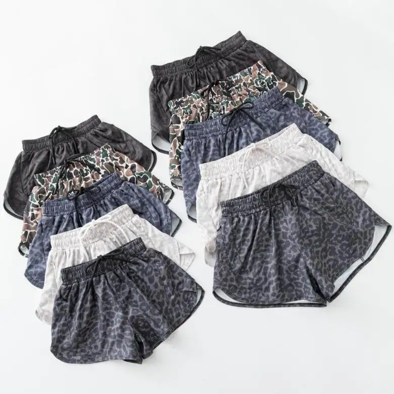 Lululemon sz4-13 5C YD