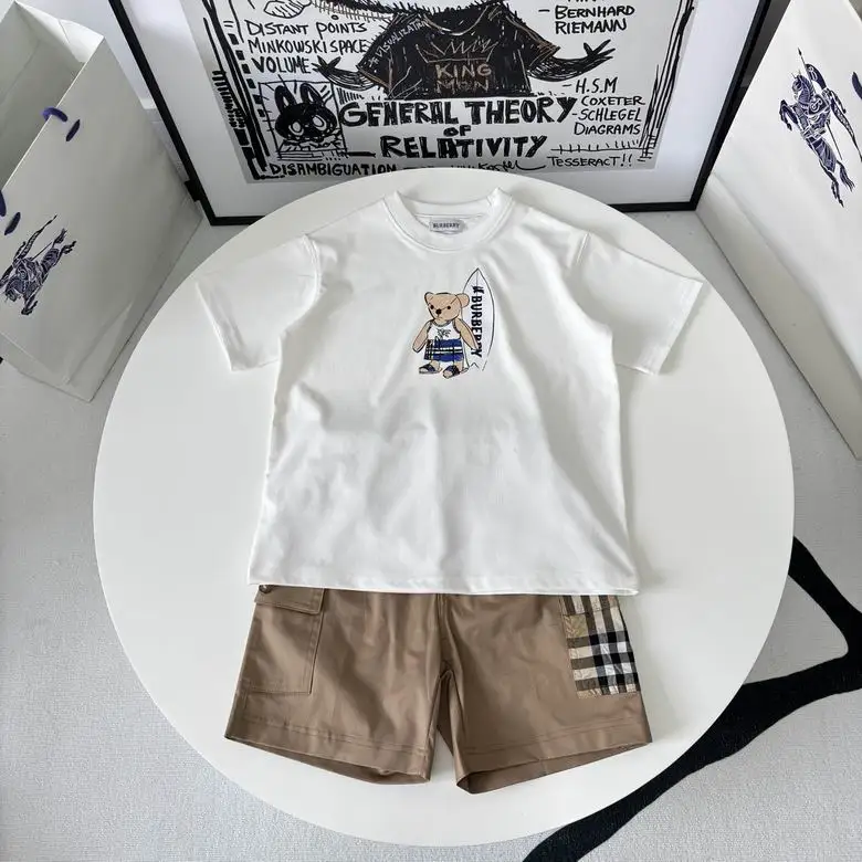 Burberry sz100-160 32