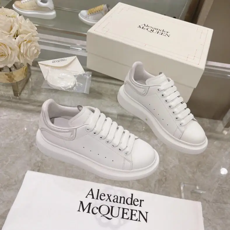 Alexander Mcqueen