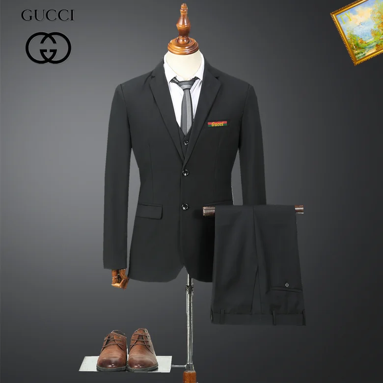 Gucci Suit 0926